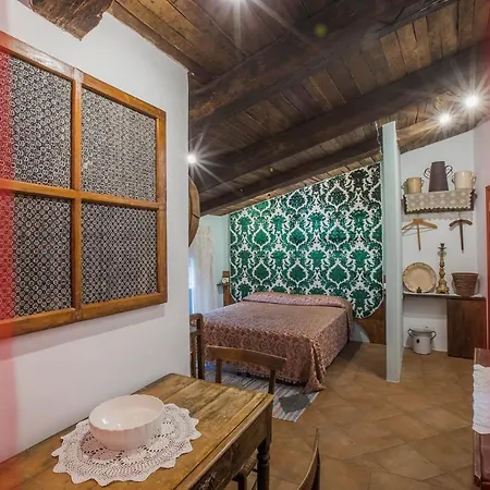 Il Nibbio - Soffitta Delle Ginestre Appartement